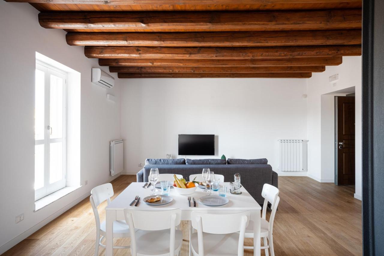 Palermo Blu - Palazzo Del Buon Pastore Екстериор снимка