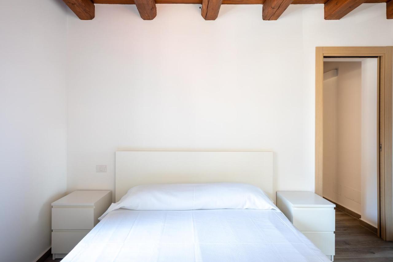 Palermo Blu - Palazzo Del Buon Pastore Екстериор снимка